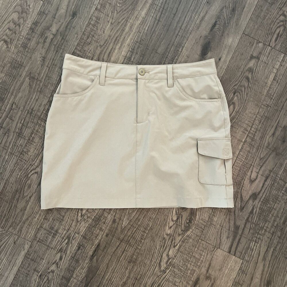 Eddie Bauer Women’s Skort Sz 8 golf tennis pickleball